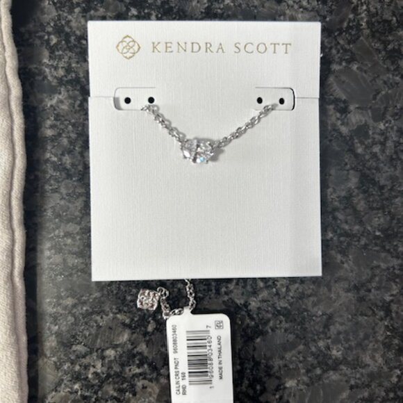 Kendra Scott Necklace - Picture 2 of 4